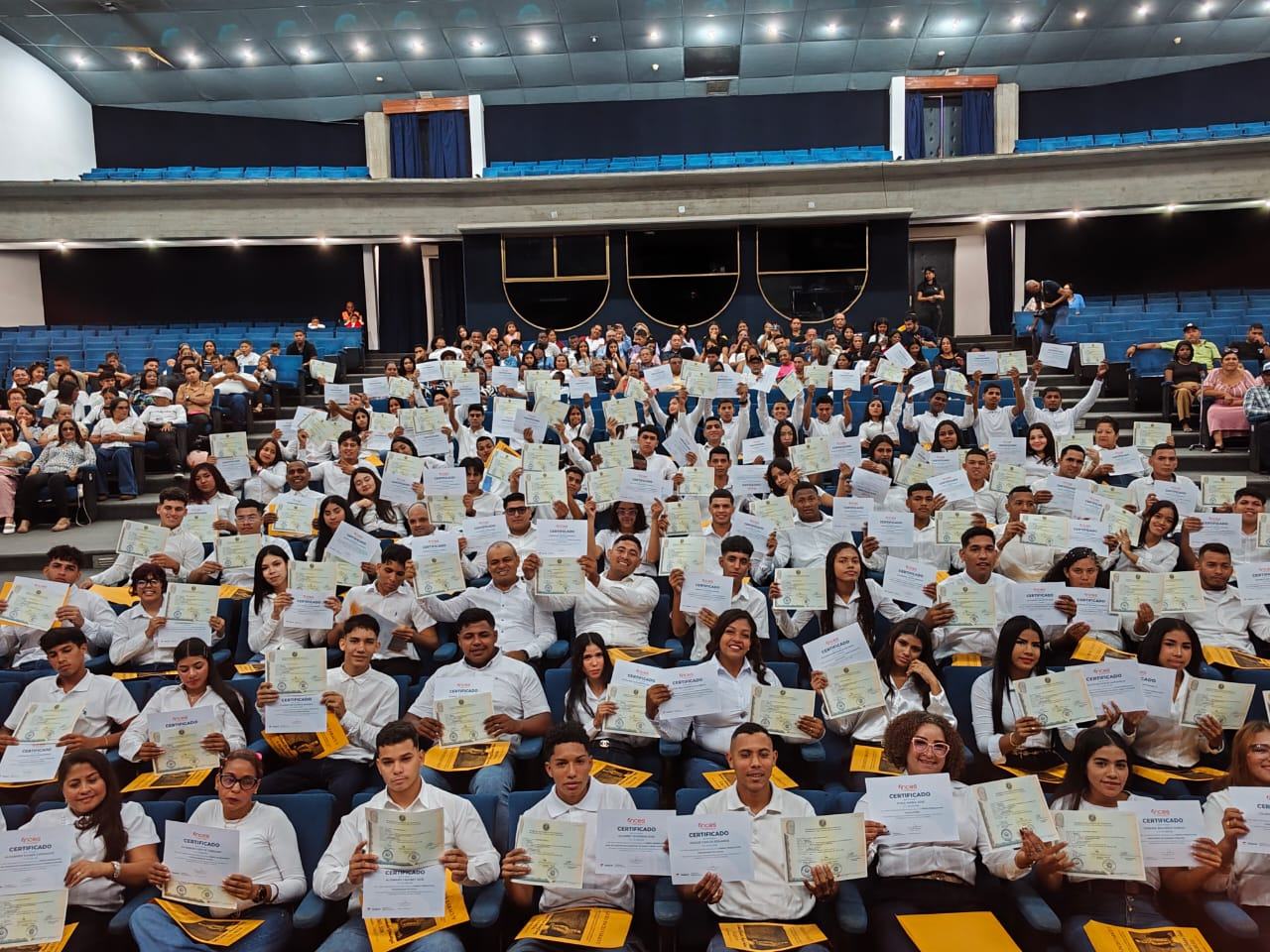 YARACUY | Liceo Inces egresó 102 nuevos bachilleres de la República