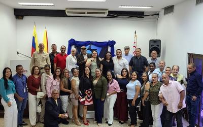 ARAGUA | Inces entregó botones por años de servicio a sus trabajadores