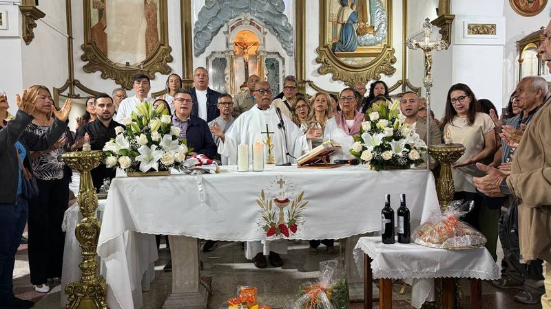 Inces celebra su 67 aniversario con una misa en honor a la formación