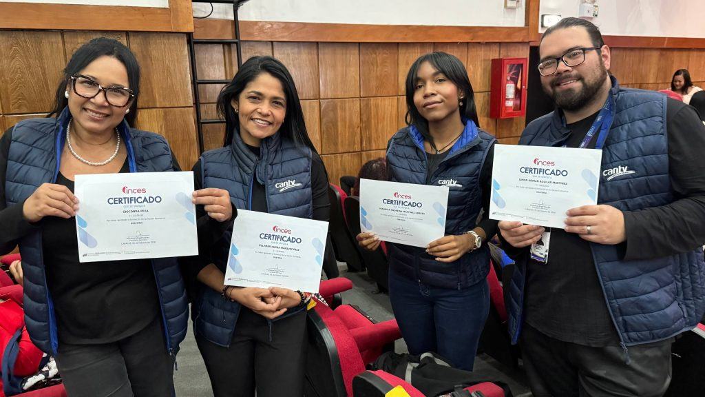 Inces certifica 3.428 trabajadores en graduación conjunta - inline