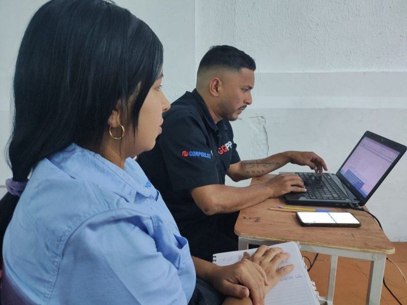 DELTA AMACURO | Inces capacita a trabajadores de Corpoelec en alfabetización tecnológica - inline
