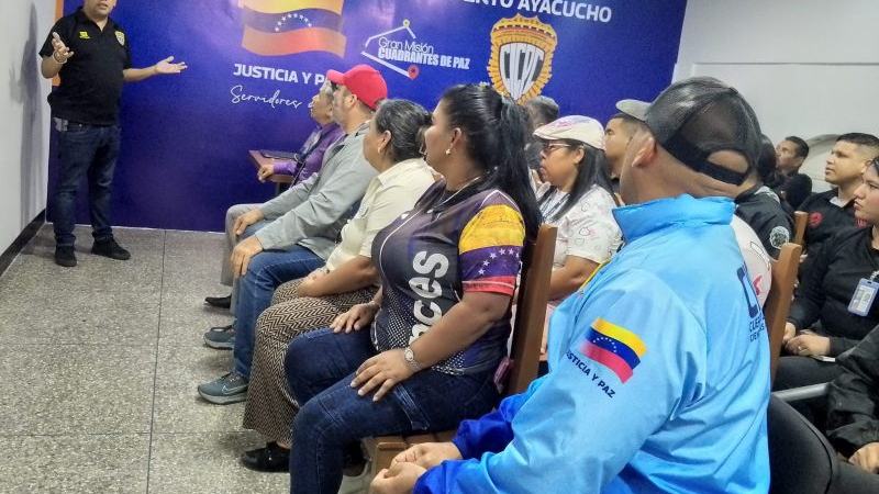 AMAZONAS | Inces certificó a funcionarios del Cicpc en Oratoria
