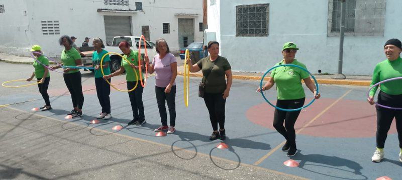 Inces ofreció una mañana de compartir al club del adulto mayor La Patria Luces Doradas - inline