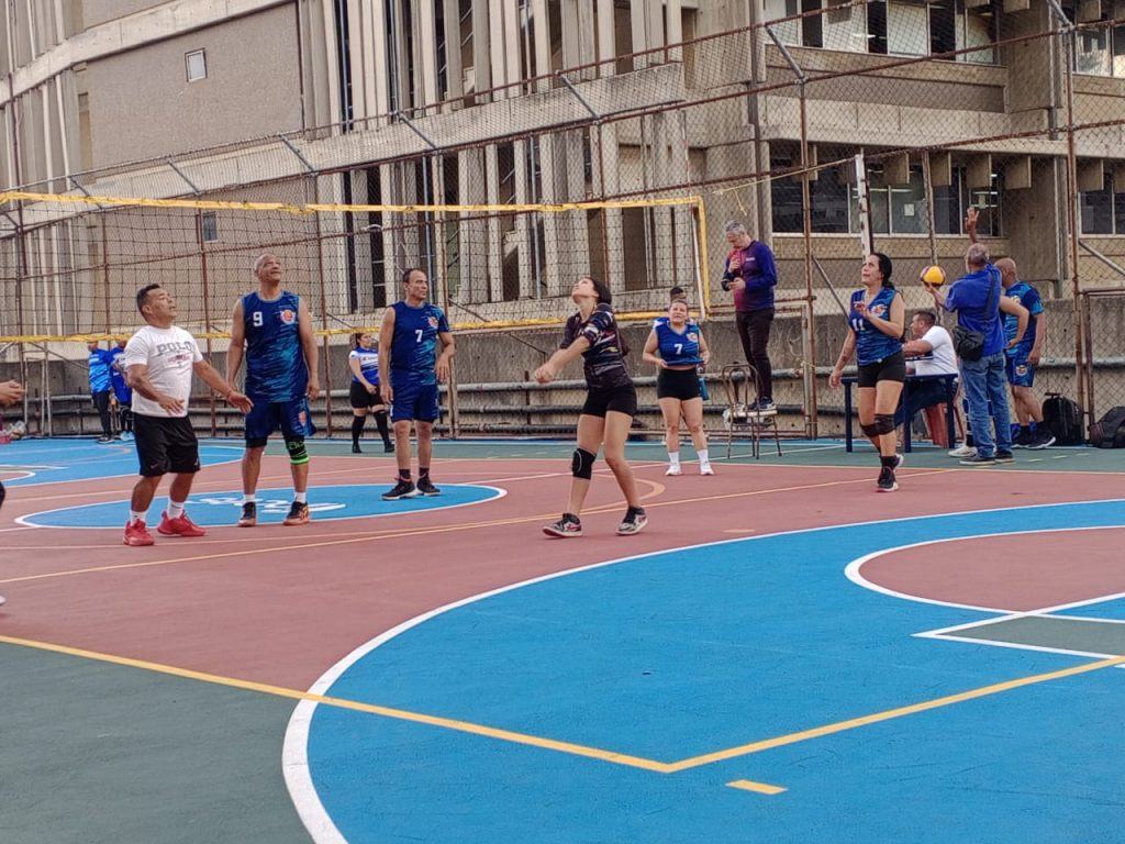 Inces realizó actividad deportiva en conmemoración del Día del Trabajador - inline