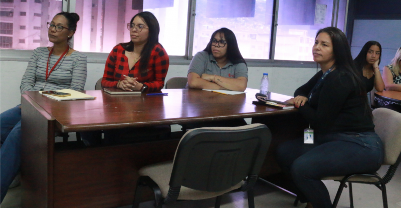 Trabajadores del Inces reciben herramientas para su motivación emocional