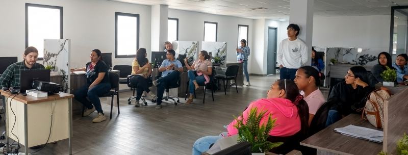 FALCÓN  |  28 trabajadores de Corpoelec iniciaron el perfil productivo analista de sistema con el In - inline