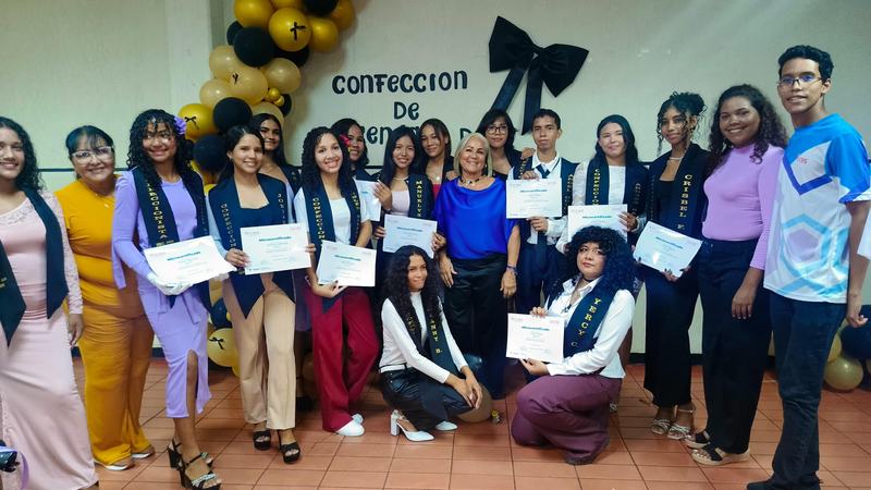 ANZOÁTEGUI | Inces entregó microcertificaciones a aprendices textiles